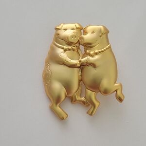 Vintage Signed JJ Jonette Jewelry Pin Brooch Pig Couple Holding Hands Gold Tone